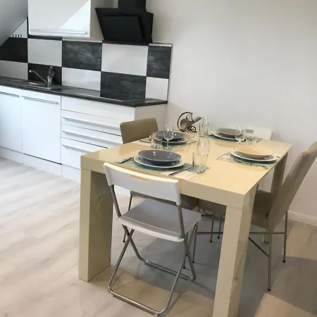 Maison De Maitre Apartment